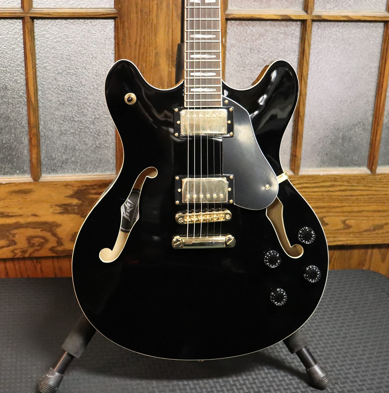 Peavey JF-1 Hollowbody Electric Guitar Black