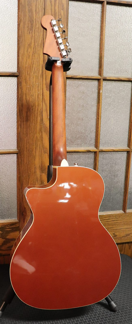 Fender California Series Newporter 