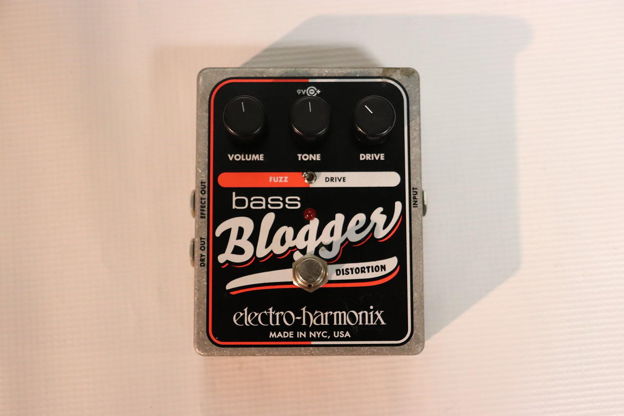 Electro-Harmonix Bass Blogger Distortion / Overdrive Black - K&S