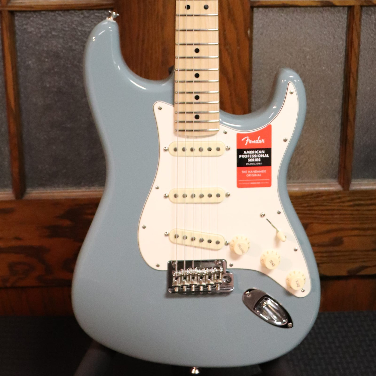 fender american professional sonic gray