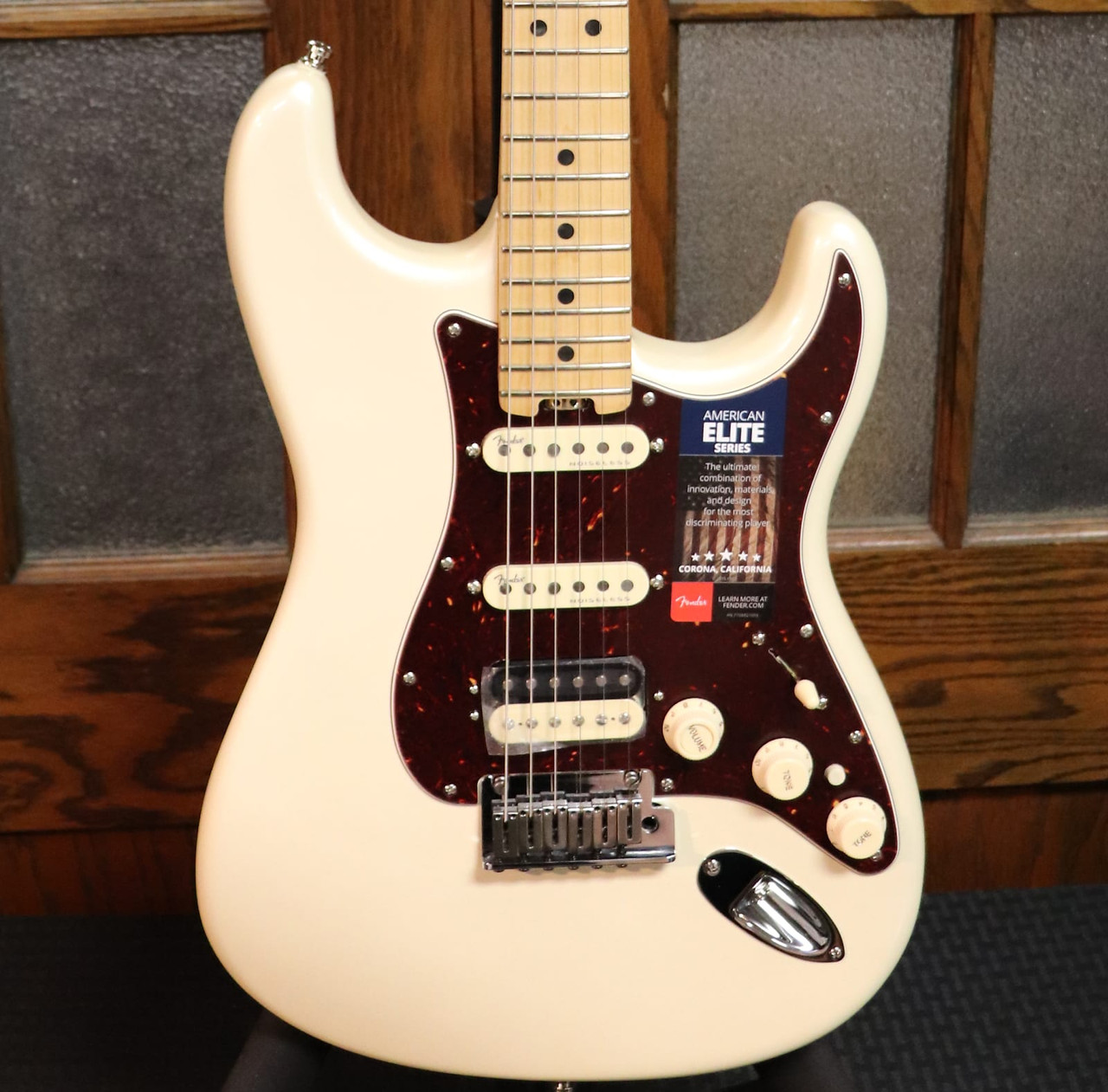 Fender American Elite Stratocaster HSS Shawbucker Olympic Pearl