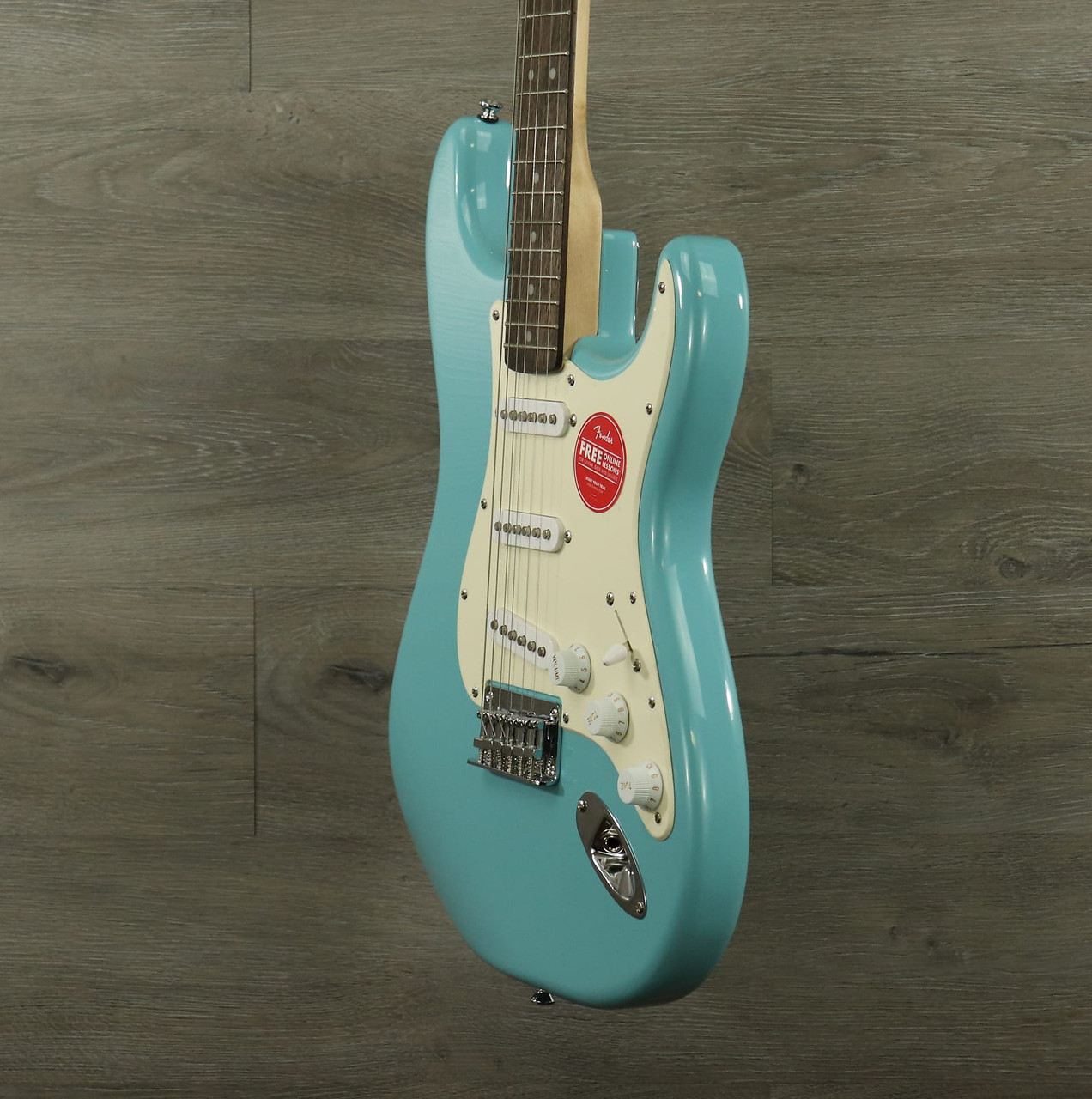 Squier Bullet Strat HT with Indian Laurel Fretboard Tropical