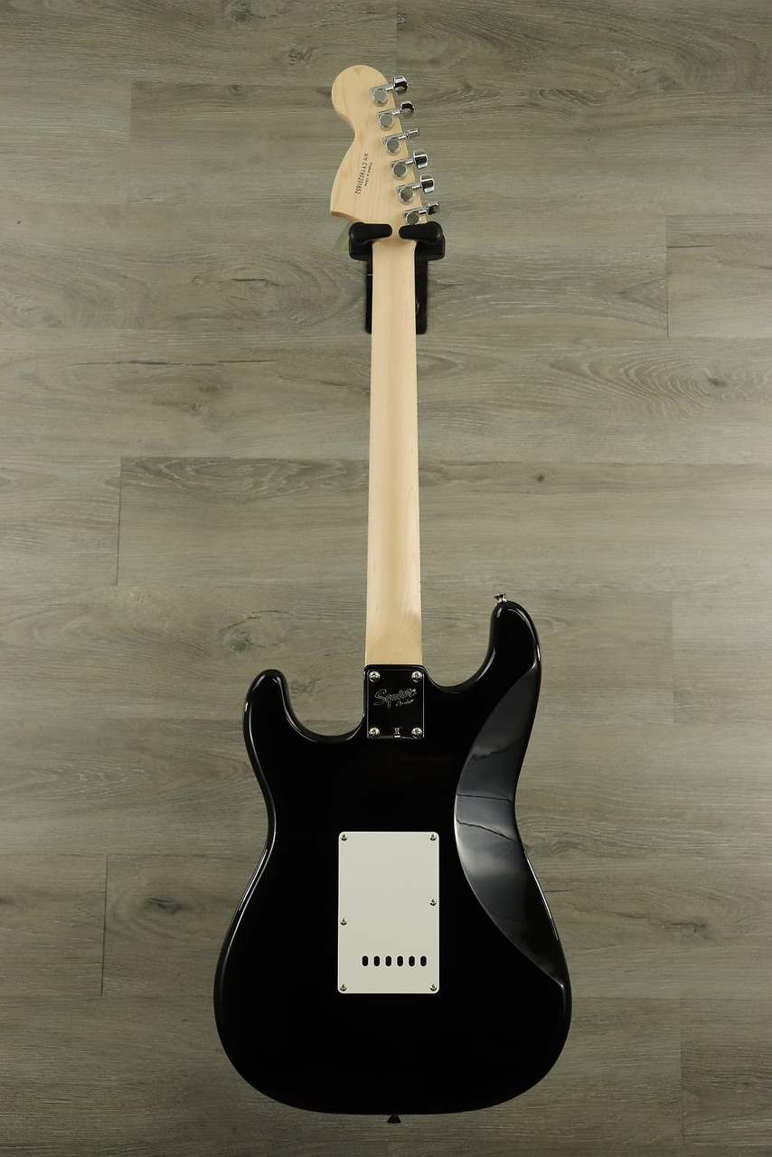 極美品Affinity Series™ Stratocaster® ブラック Amazon.com: Squier Affinity Series Stratocaster Electric