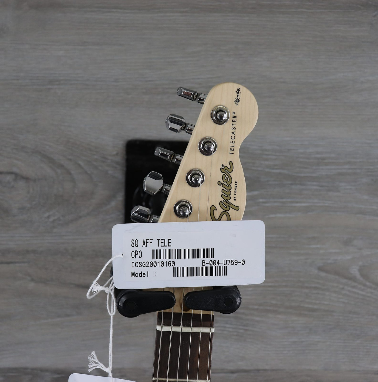 Squier Affinity Series Telecaster with Indian Laurel Fretboard