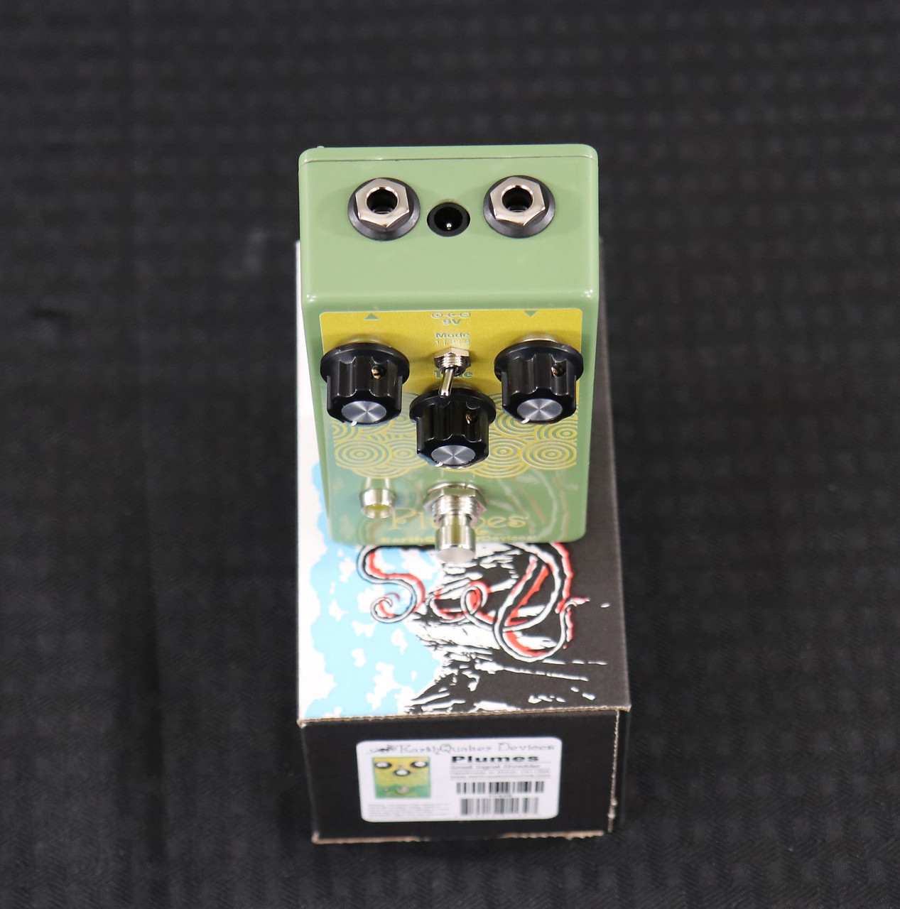 ギター EarthQuaker Devices / Hoof Army green Hoof Hybrid Fuzz — EarthQuaker Devices