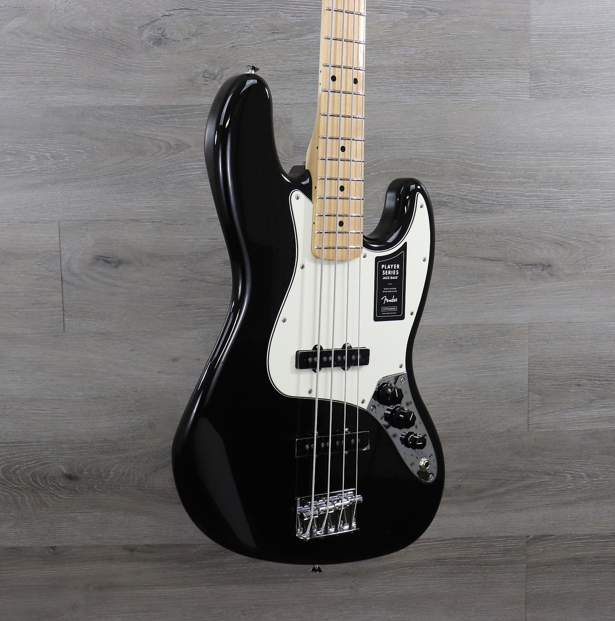 Fender Player Jazz Bass with Maple Fretboard Black