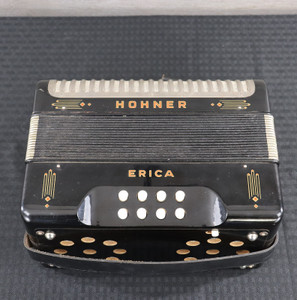 Hohner 3000AD Erica Two-Row Accordion Black