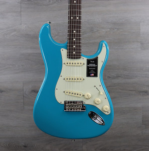 Fender AMERICAN PROFESSIONAL II STRATOCASTER Miami Blue Fender AMERICAN PROFESSIONAL II STRATOCASTER Miami Blue