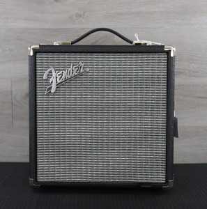 Fender Rumble 15 V3 15-Watt 1x8" Bass Combo Black