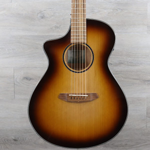 Breedlove Discovery S Concert Edgeburst Left hand CE Western Red Cedar Edgeburst