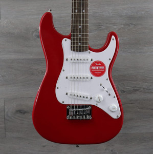 Squier Mini Stratocaster V2 with Laurel Fretboard Dakota Red Squier Mini Stratocaster V2 with Laurel Fretboard Dakota Red