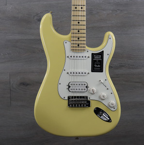 Fender Player Stratocaster HSS with Maple Fretboard Buttercream Fender Player Stratocaster HSS with Maple Fretboard Buttercream