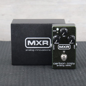 MXR M169 Carbon Copy Analog Delay Green MXR M169 Carbon Copy Analog Delay Green
