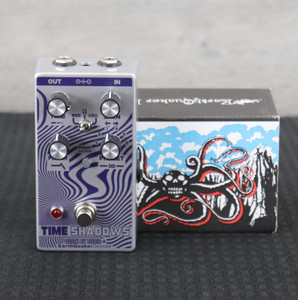EarthQuaker Devices / Death By Audio Time Shadows II Subharmonic Multi-Delay Resonator Silver / Purple EarthQuaker Devices / Death By Audio Time Shadows II Subharmonic Multi-Delay Resonator Silver / Purple