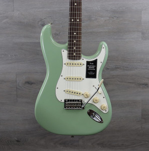 Fender Player II Stratocaster Birch Green Fender Player II Stratocaster Birch Green