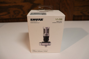 Shure MOTIV MV88 iOS Digital Stereo Condenser Microphone Black Shure MOTIV MV88 iOS Digital Stereo Condenser Microphone Black