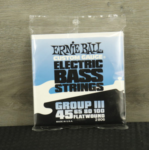 Ernie Ball 2806 Flatwound Group III Electric Bass Strings (45-100) Silver
