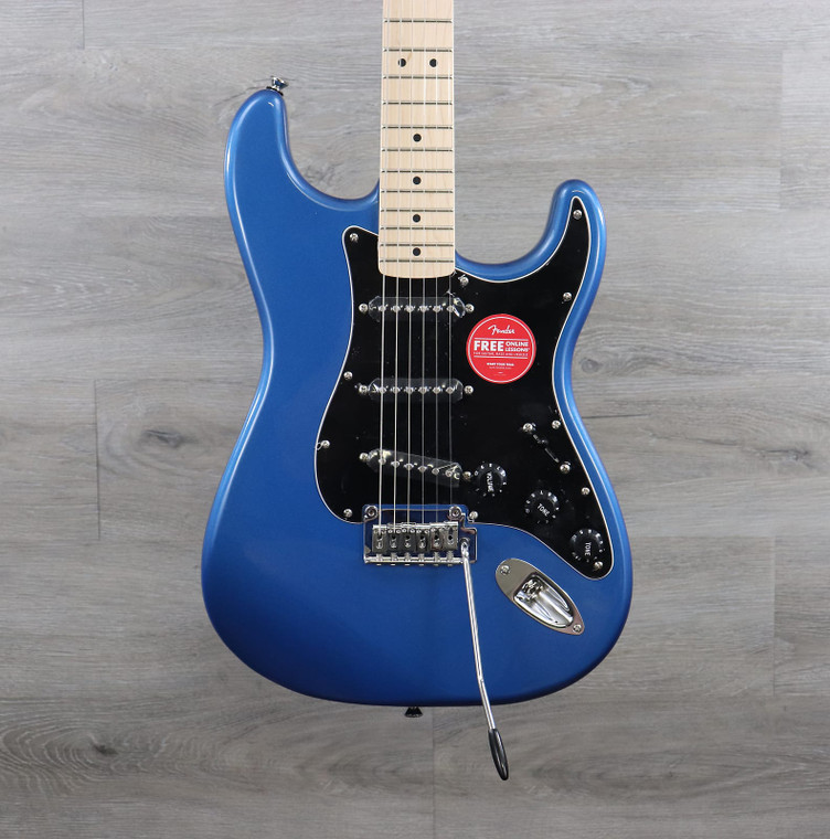 Squier Affinity Stratocaster with Maple Fretboard Lake Placid Blue