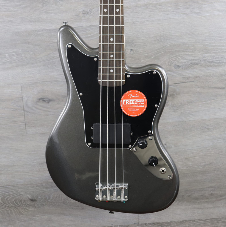 Squier Affinity Series™ Jaguar® Bass H, Laurel Fingerboard, Black
