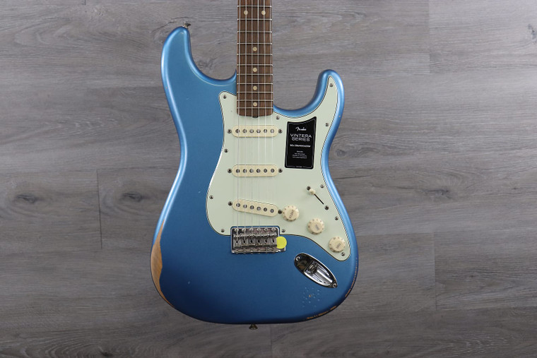 Fender Vintera Road Worn '60s Stratocaster Lake Placid Blue