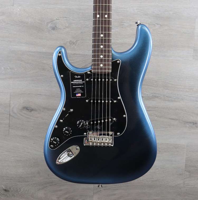 Fender American Professional II Stratocaster Left-Handed with Rosewood Fretboard Dark Night
