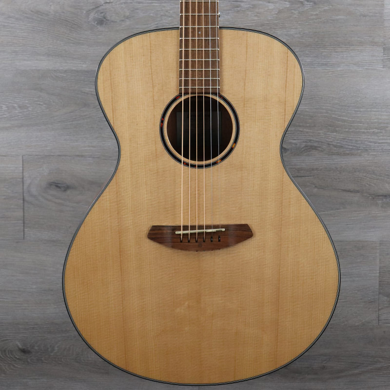 Breedlove Discovery S Concerto Sitka Spruce