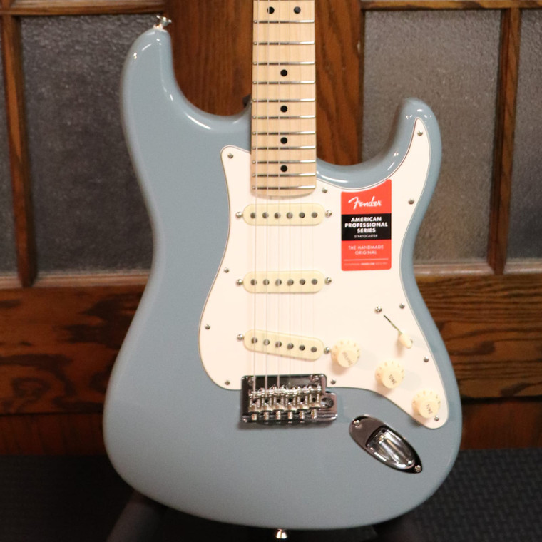 Fender American Professional Stratocaster Sonic Gray