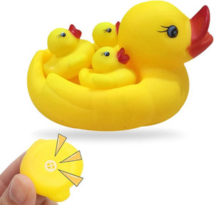4pcs Rubber Yellow Duck Floating Bath Tub Toy Family Bath Set Bath Time Toy