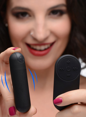 Vibrating Bullet with Remote Control - Black D496-AG366-Black