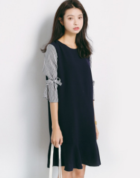 For the lace dress of the lacing dress. Q119-CJNSSYLY00093