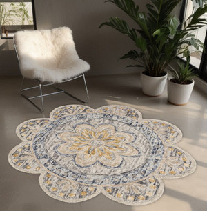 6' Beige Round Wool Floral Hand Tufted Area Rug N270-554450