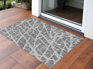 2' X 3' Charcoal Abstract Washable Non Skid Indoor Outdoor Area Rug N270-559253