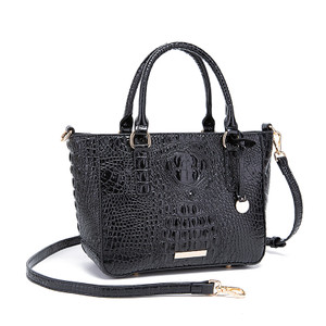 Color: Black - Women's Fashion Retro Brahmin Crocodile Pattern Portable Underarm Messenger Bag Q119-CJNS203150601AZ