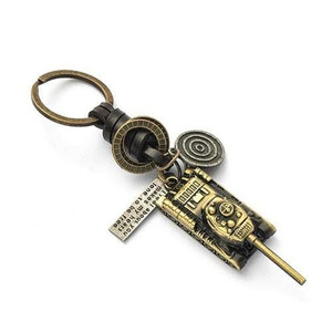 Vintage Tank Pendant Punk Style Key Chain A392-fakc0231