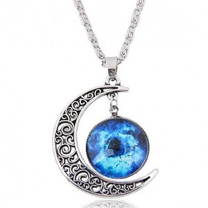 Hollow Moon and Sun High Fashion Costume Necklace - Pattern 4 A392-fane5674
