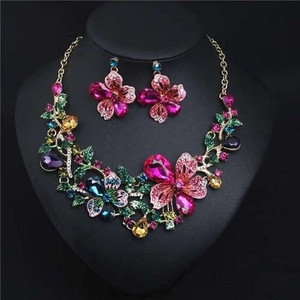 Crystal Graceful Flowers Bridal Fashion Bib Necklace and Earrings Set - Multicolor A392-fane6280