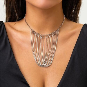 Fashion Tassel Design Snake Bone Chain Sweet Cool Style Wholesale Necklace - Silver A392-fane7533