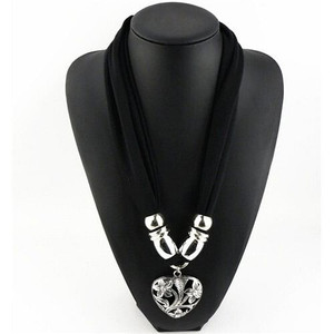 Hollow Floral Design Heart Pendant Fashion Scarf Necklace - Black A392-fasn0259