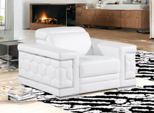 47" White and Silver Genuine Leather Lounge Chair N270-546437