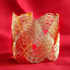 Color: Gold - ROMANCE The Interlocking Waves Bracelet K290-44031395201297