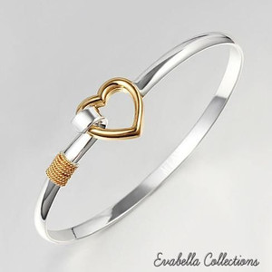 Hold My Heart Gold And Silver Polished Bracelet F369-449083488