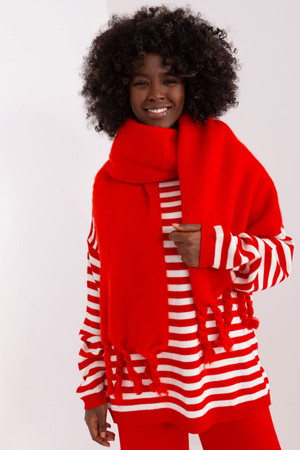 red - Shawl model 190583 AT U704-190583