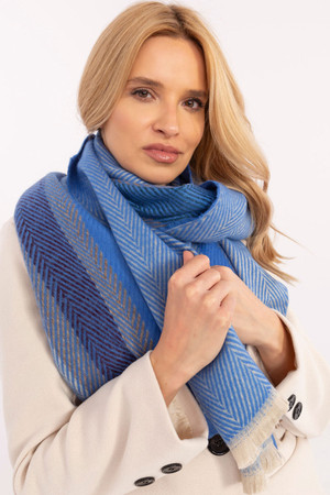 blue - Shawl model 206040 AT U704-206040