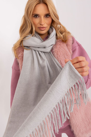 grey - Shawl model 187613 AT U704-187613
