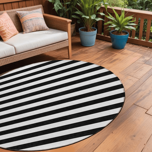 8' Round Black and White Round Striped Washable Non Skid Indoor Outdoor Area Rug N270-560803