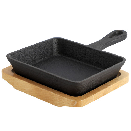 MegaChef Mini Cast Iron Square Pan with Wood Tray D970-MCCI-005