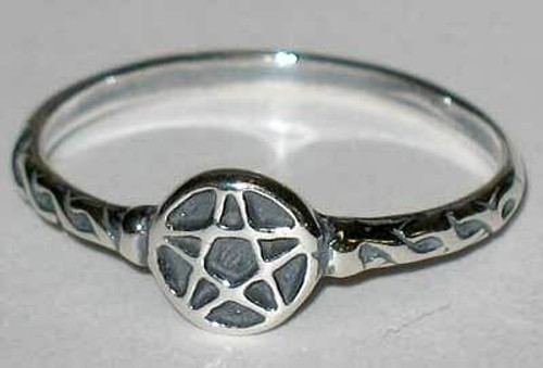 Pentagram ring size 9 sterling H558-JRPT9