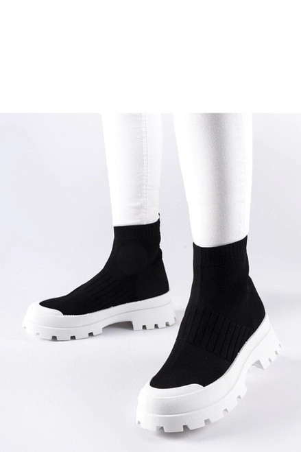 black - Sneakers model 207608 Solea U704-207608