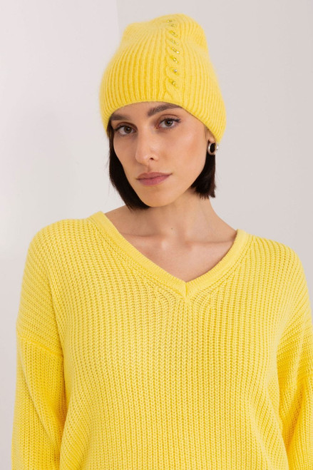 yellow - Cap model 189247 AT U704-189247