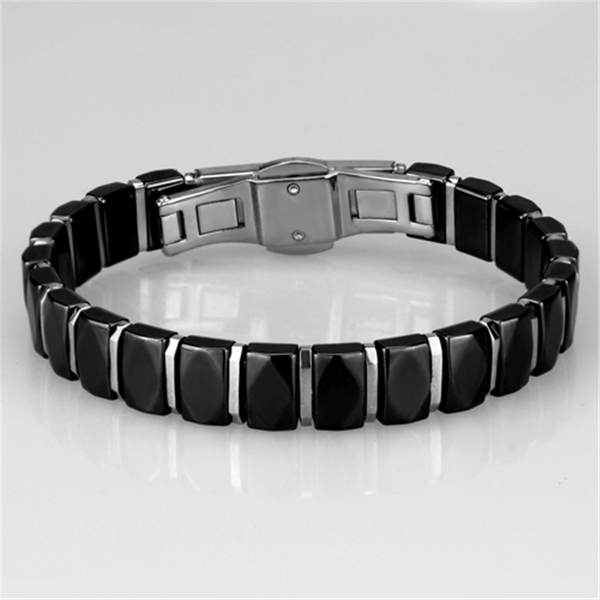 3W990 - High polished (no plating) Stainless Steel Bracelet with Ceramic  in Jet A874-3W990